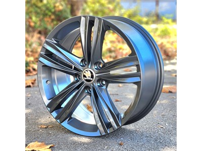 18X8 5X112 ET45 57.1 GRAY VW_SEBRING_5293