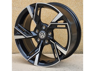 17X7.5 5X112 ET40 66.5 BMF RS6_5452